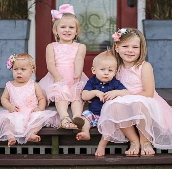 Meet your Posher, Amanda - Picture 1 of 1